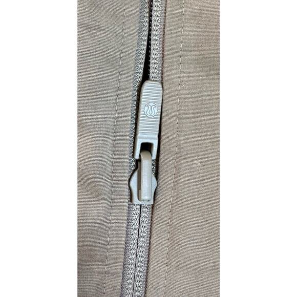 NEW $198 Lululemon Reversible Insulated Bomber Jacket Size 6 Women's Olive - Picture 3 of 11